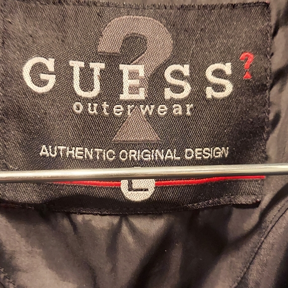 Guess Down Filled Black Coat - Picture 3 of 8